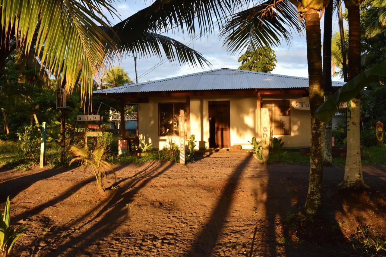 Hotel Casa turtle Bogue Tortuguero Exterior foto